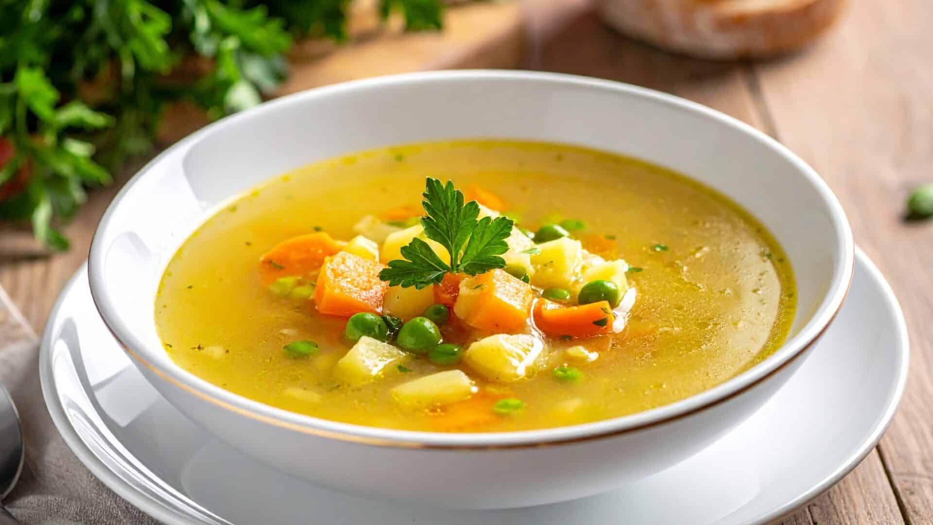 Zupa z zielonego groszku