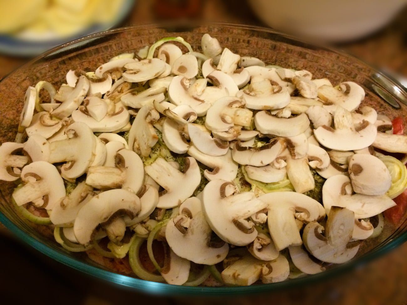 Zapiekana łopatka z cebulą i pieczarkami