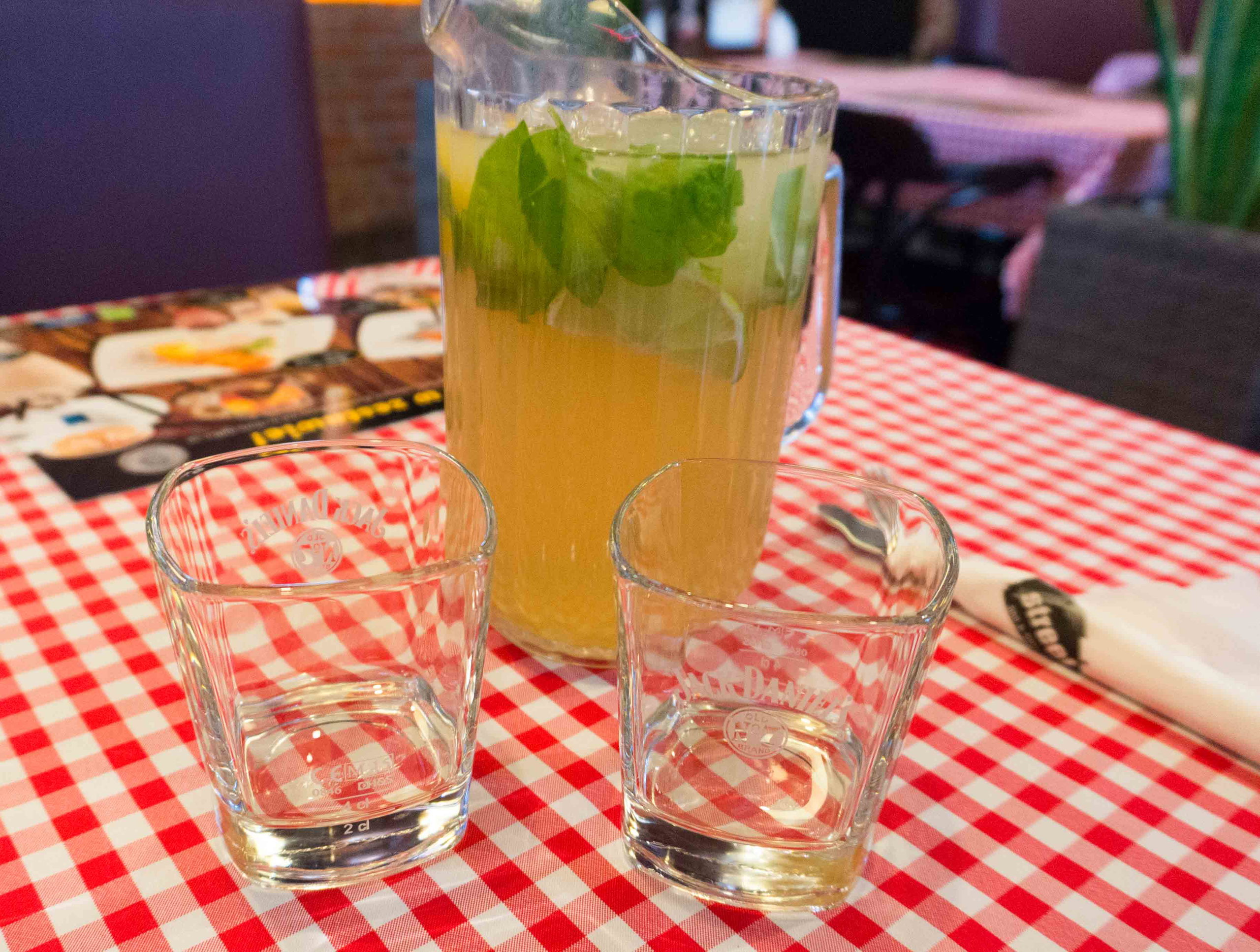 7th Street - restauracja w stylu amerykańskim