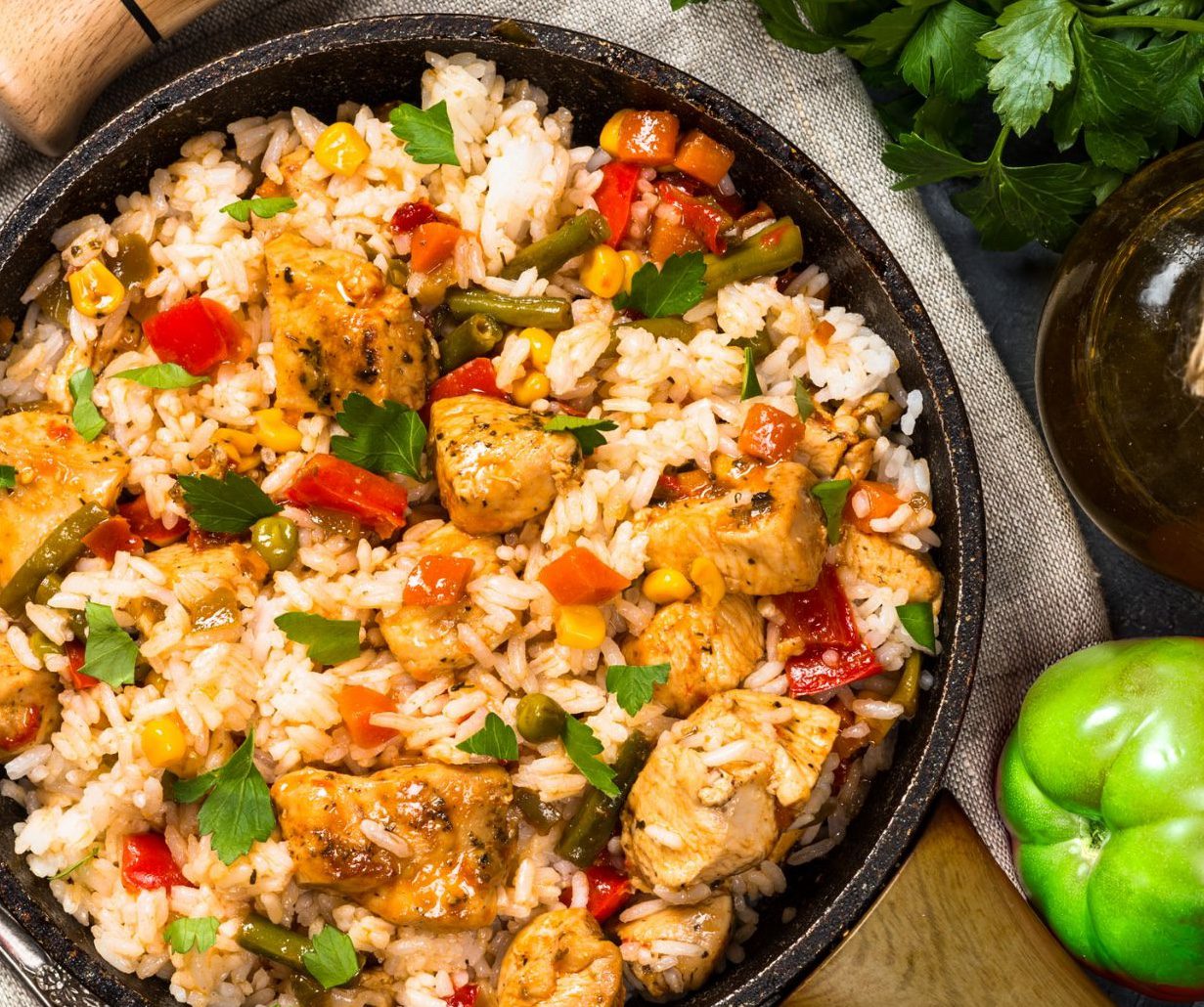 Dietetycznie - Kurczak z ryżem i warzywami