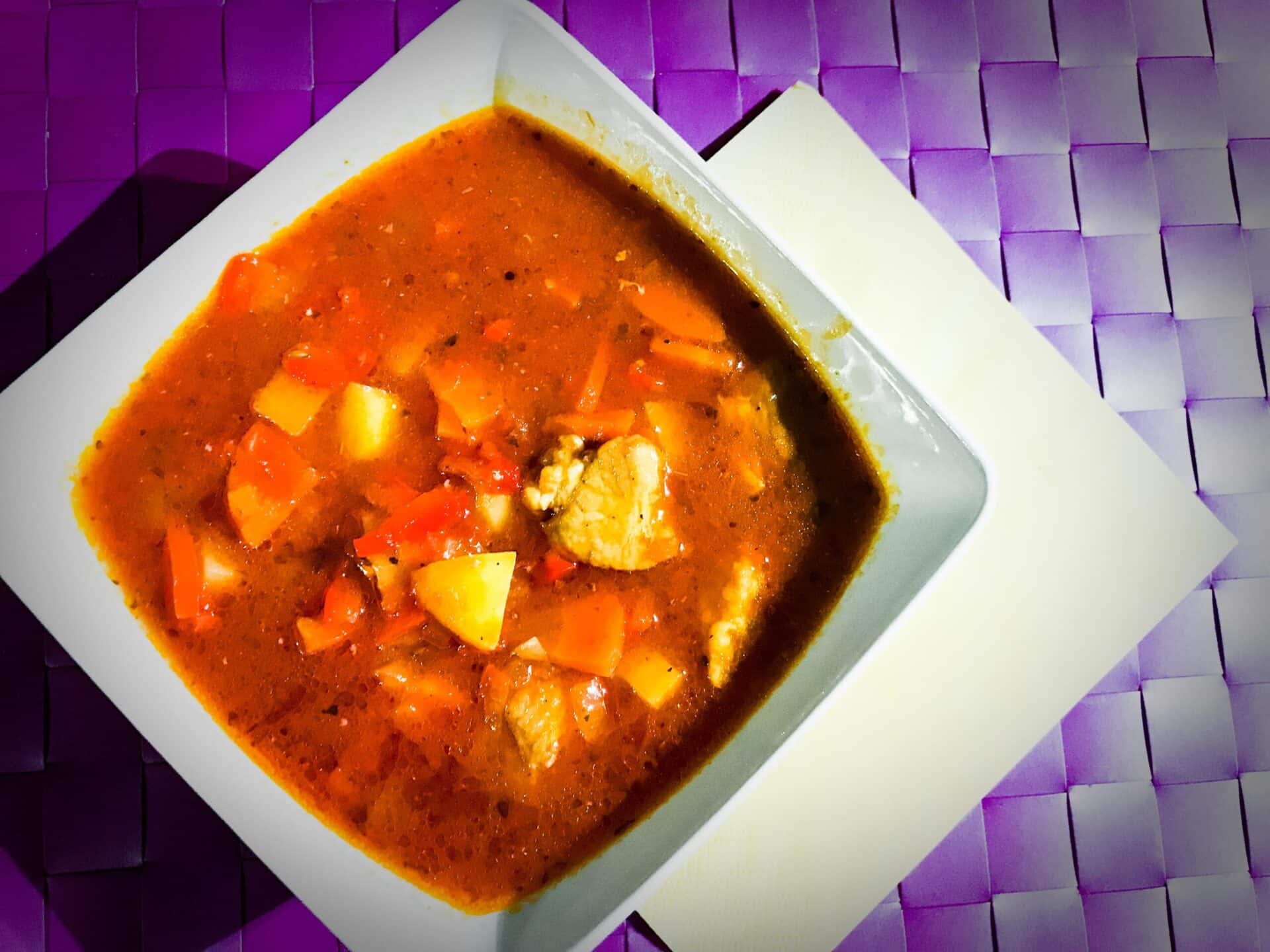 Zupa gulaszowa