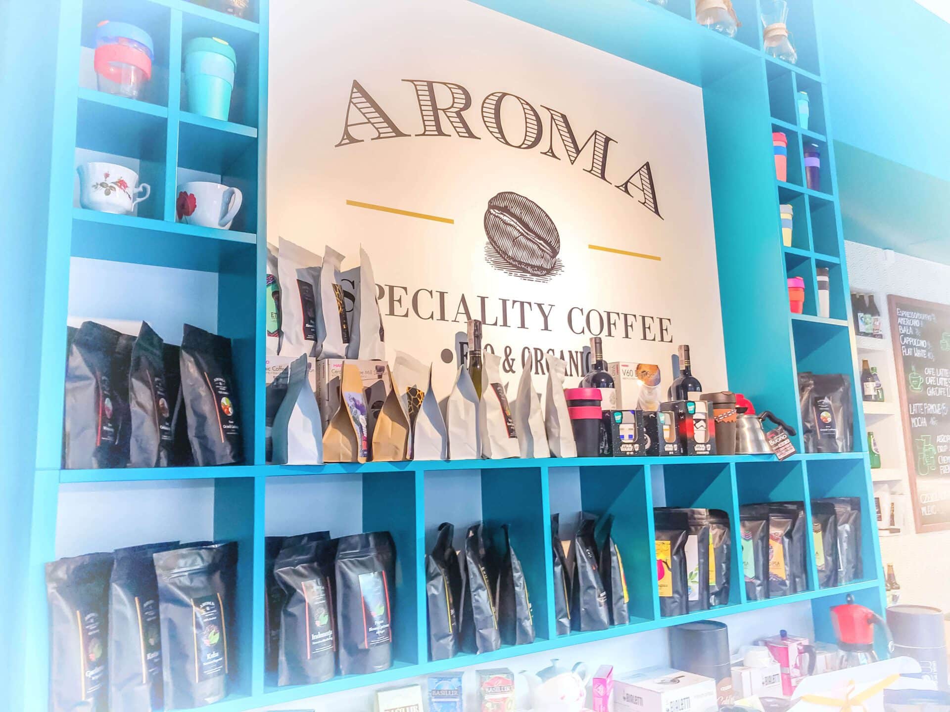 Aroma Coffee - kawa z całego świata i nie tylko...