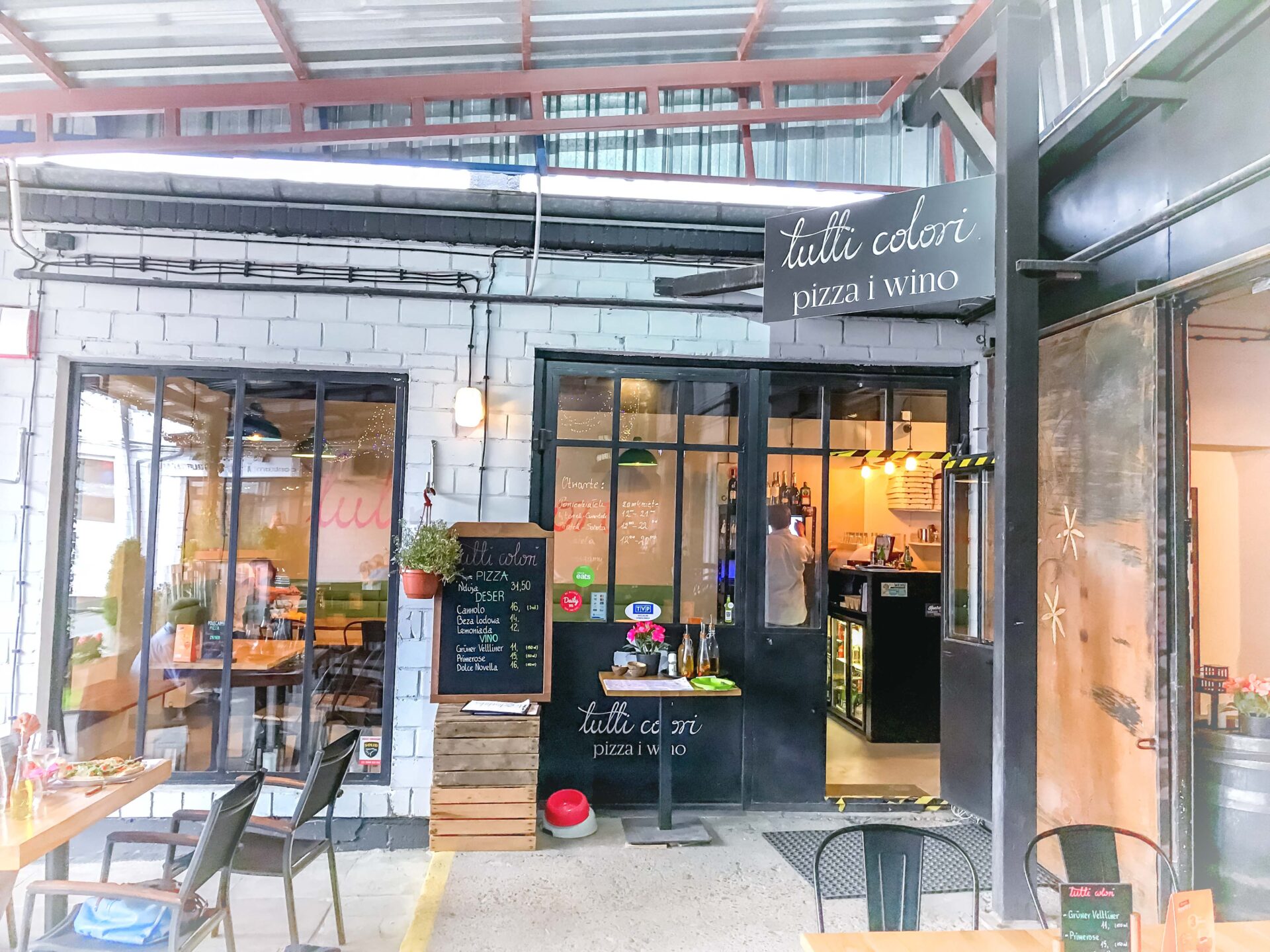 Tutti Colori - pizza prawdziwie włoska 1 Tutti Colori - pizza prawdziwie włoska