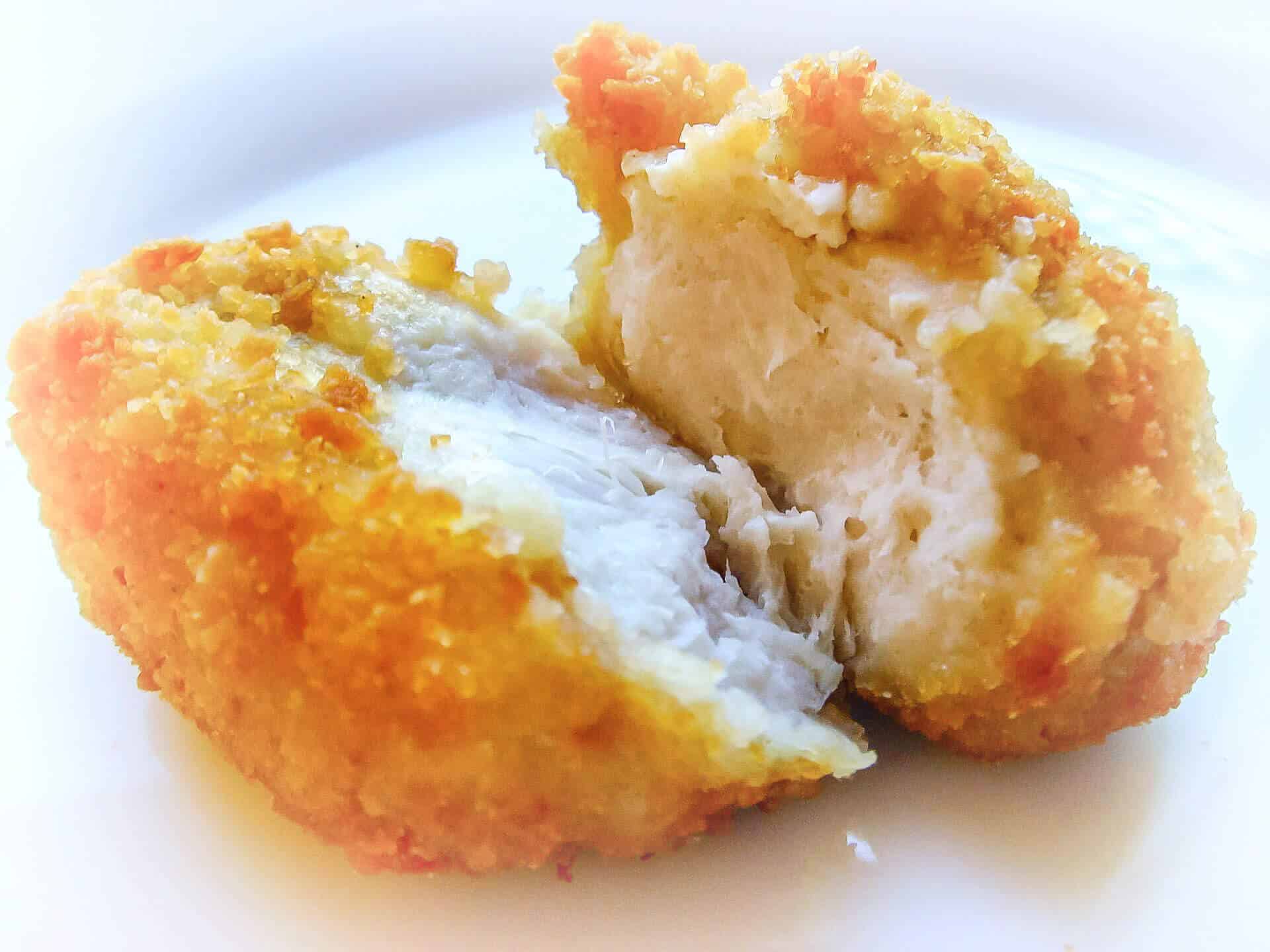 Przekąski na sylwestra 11 Nuggetsy z kurczaka w płatkach kukurydzianych