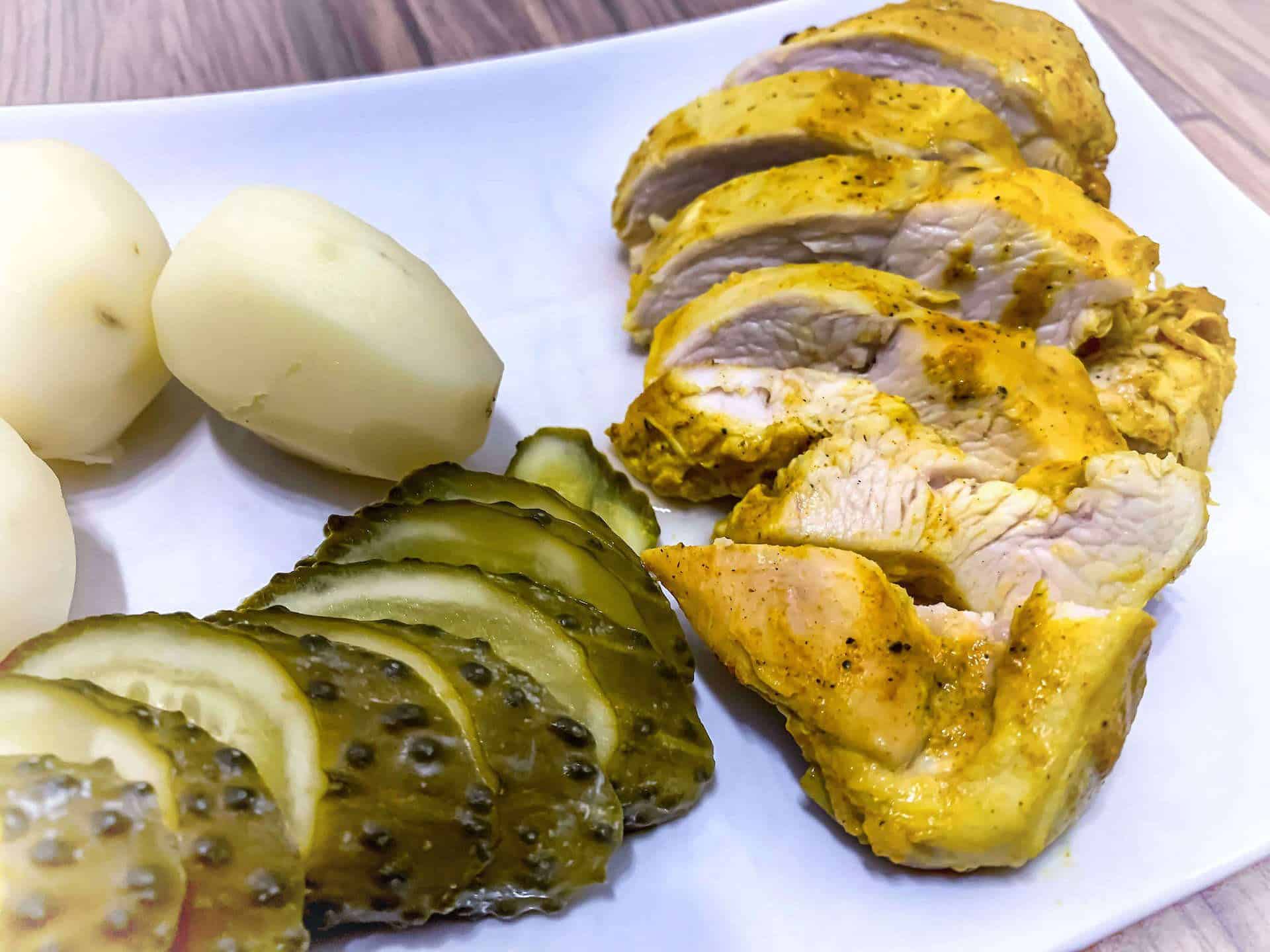 Pierś z kurczaka w musztardowej marynacie