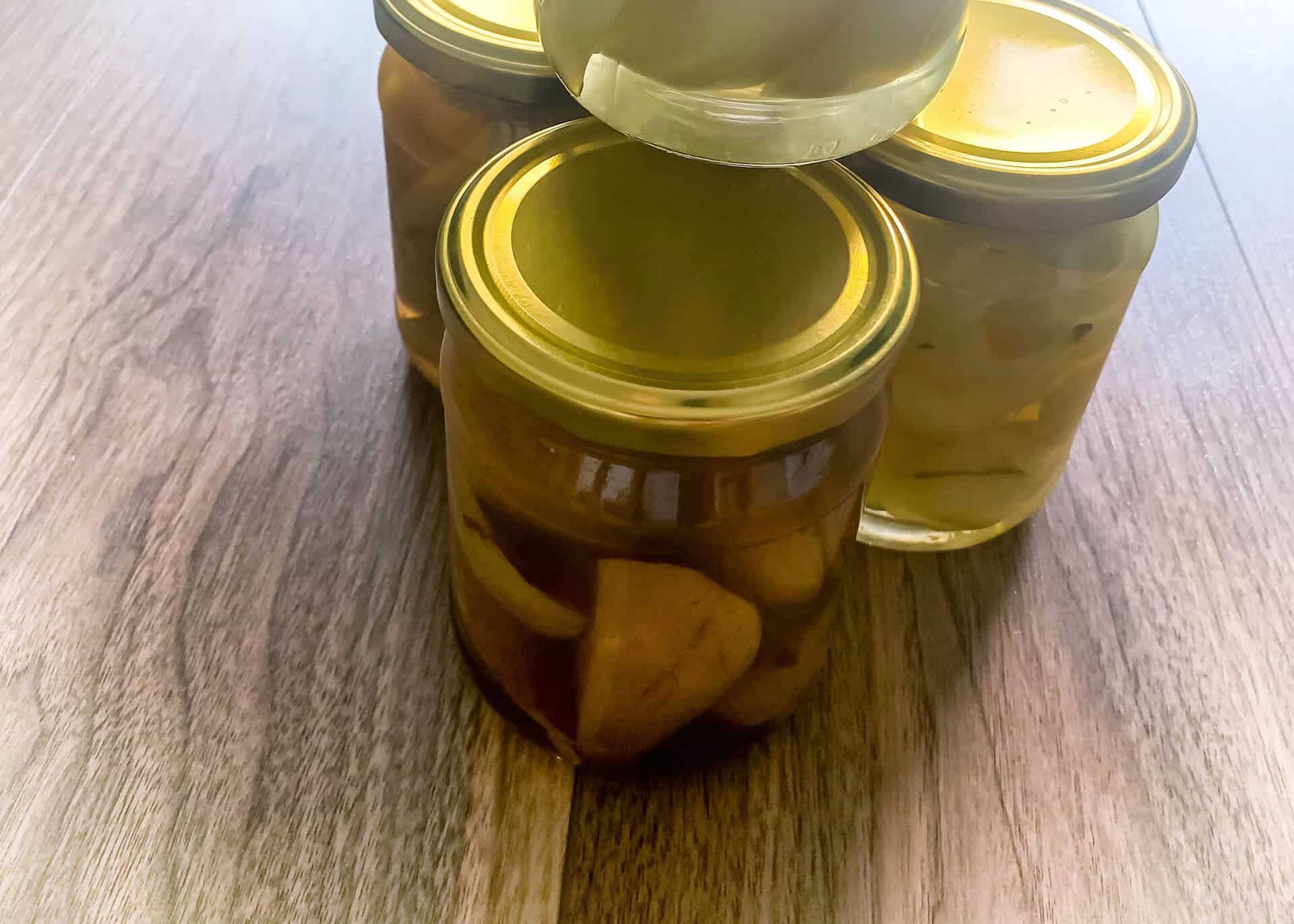 Gruszki w zalewie octowej