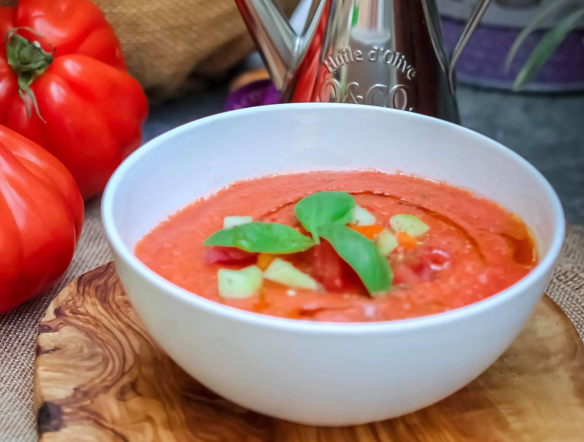 Klasyczny krem z pomidorów