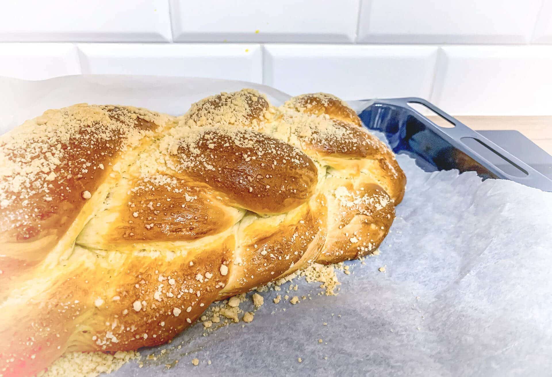 Domowa chałka drożdżowa