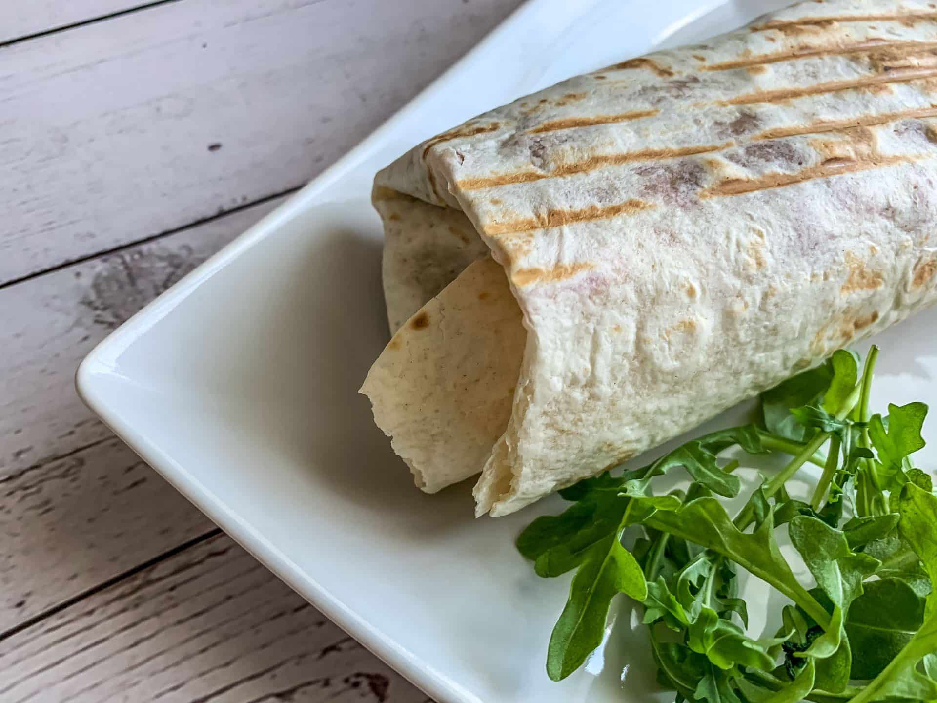 Domowa tortilla z kurczakiem
