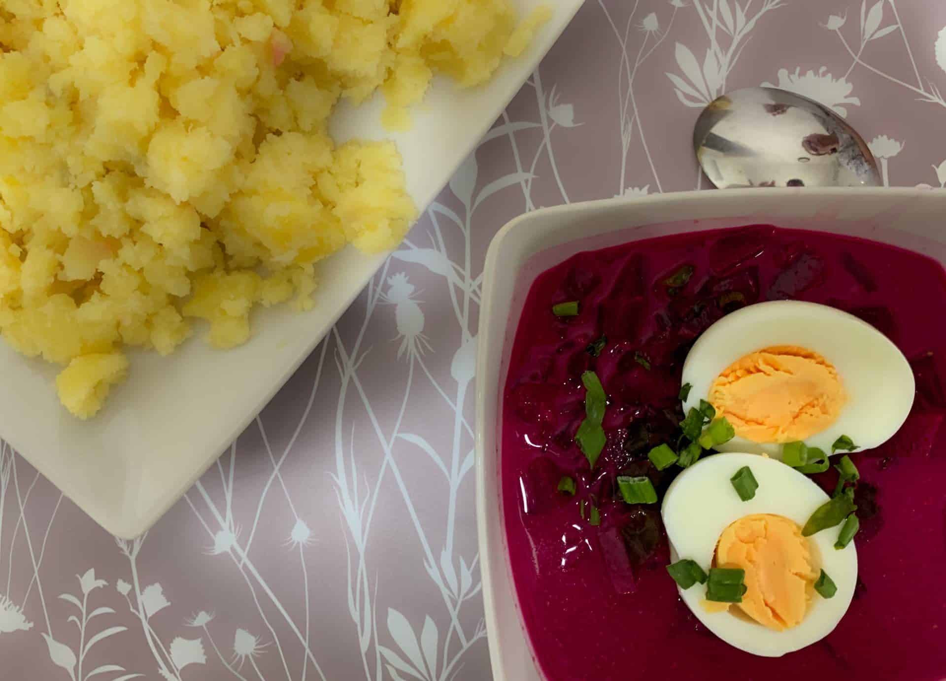 Domowy chłodnik z jajkiem i ziemniakami