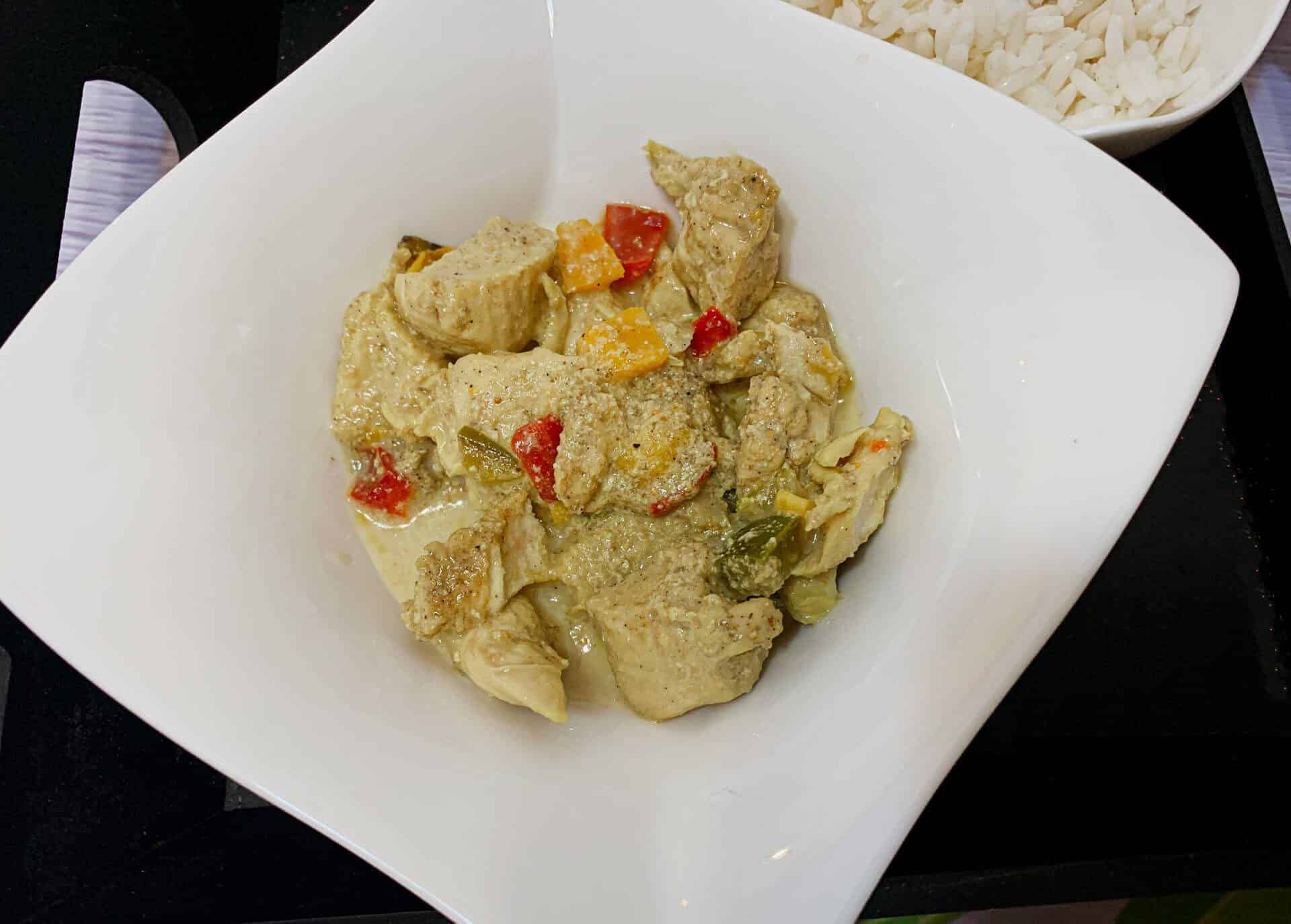 Curry z kurczakiem i ryżem