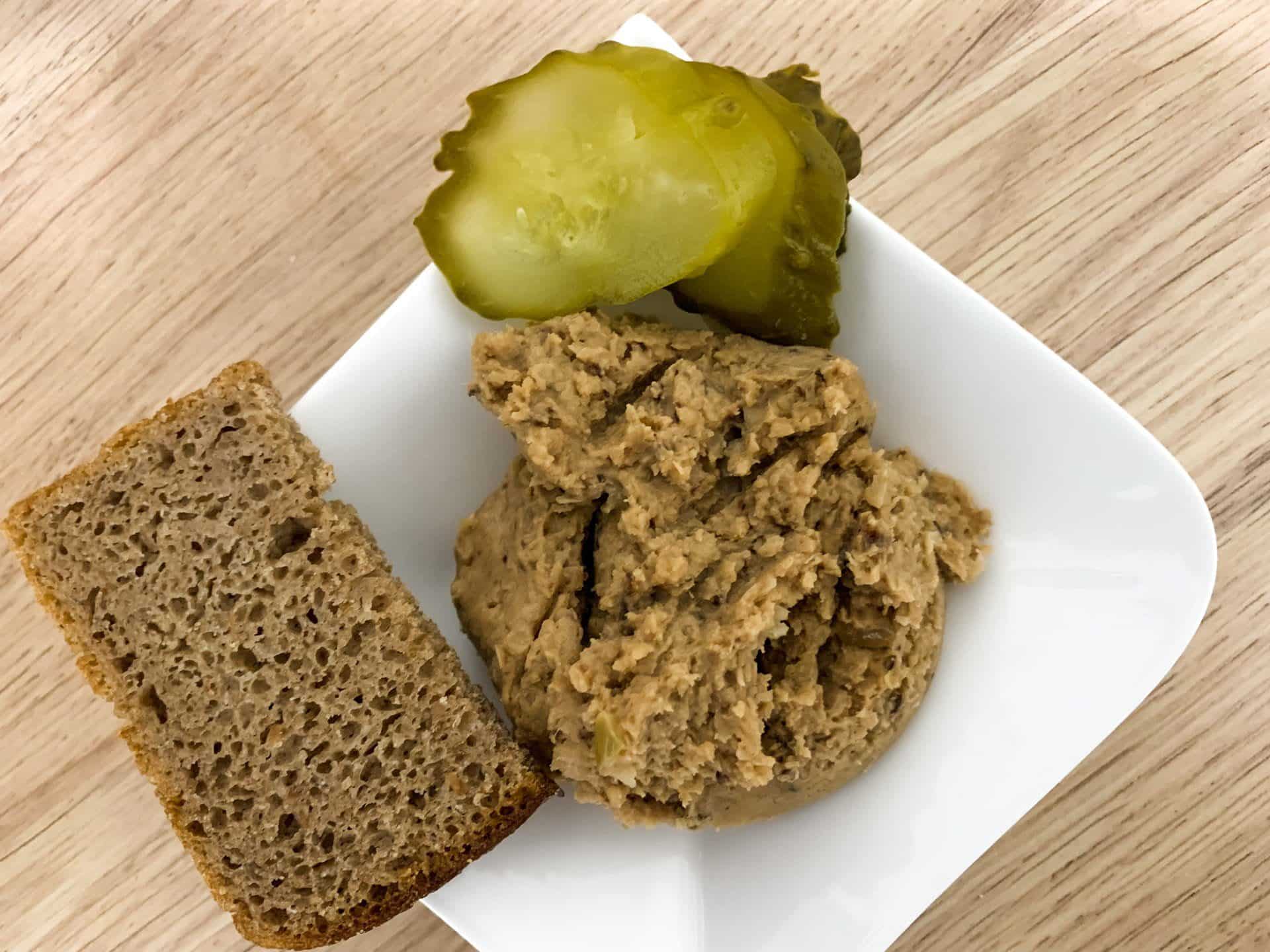 Pasta kanapkowa z czerwonej fasoli