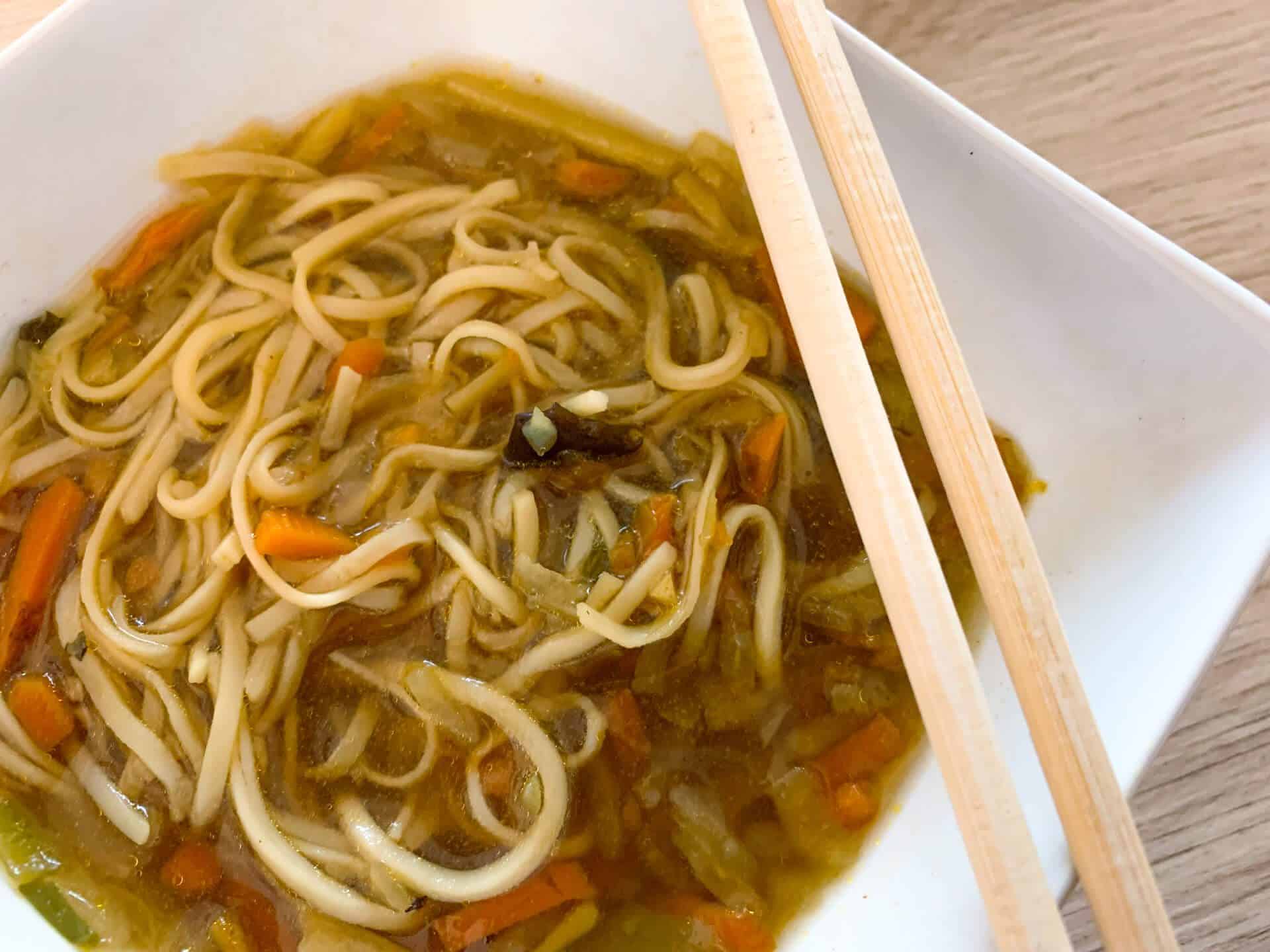 Zupa chińska z kurczakiem