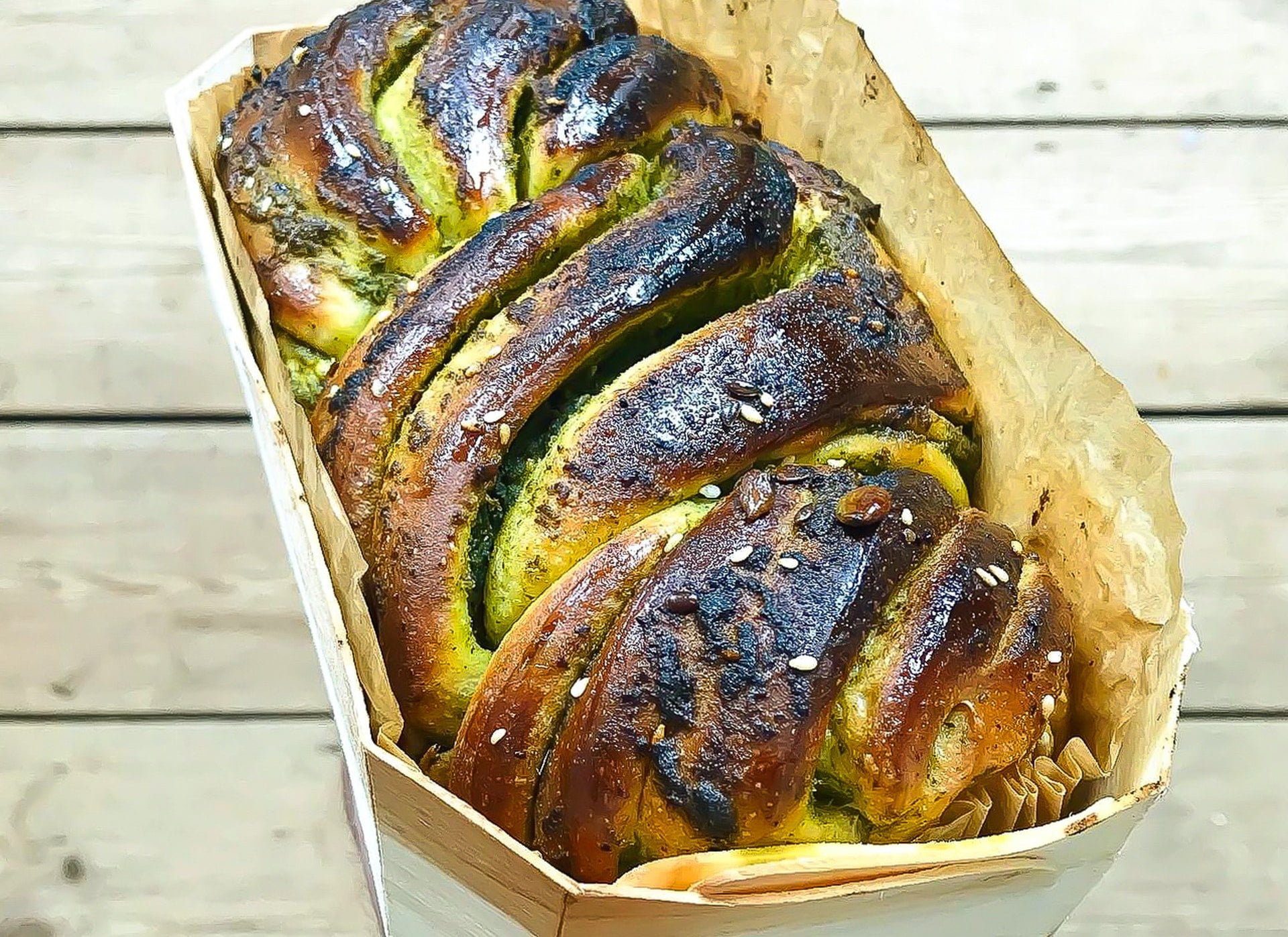 Chlebek ziołowy bez wyrastania