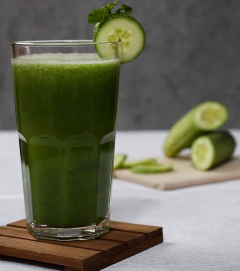 Smoothie z ogórka i pietruszki