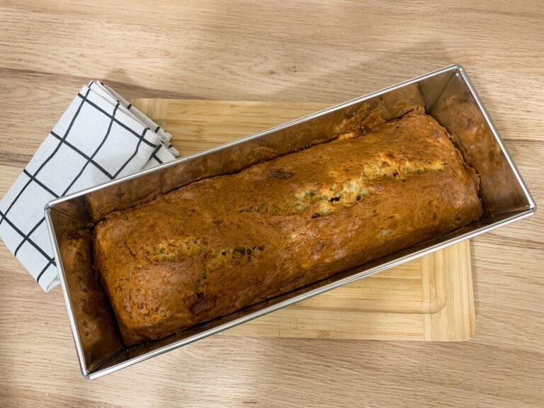Chlebek bananowy z czekoladą