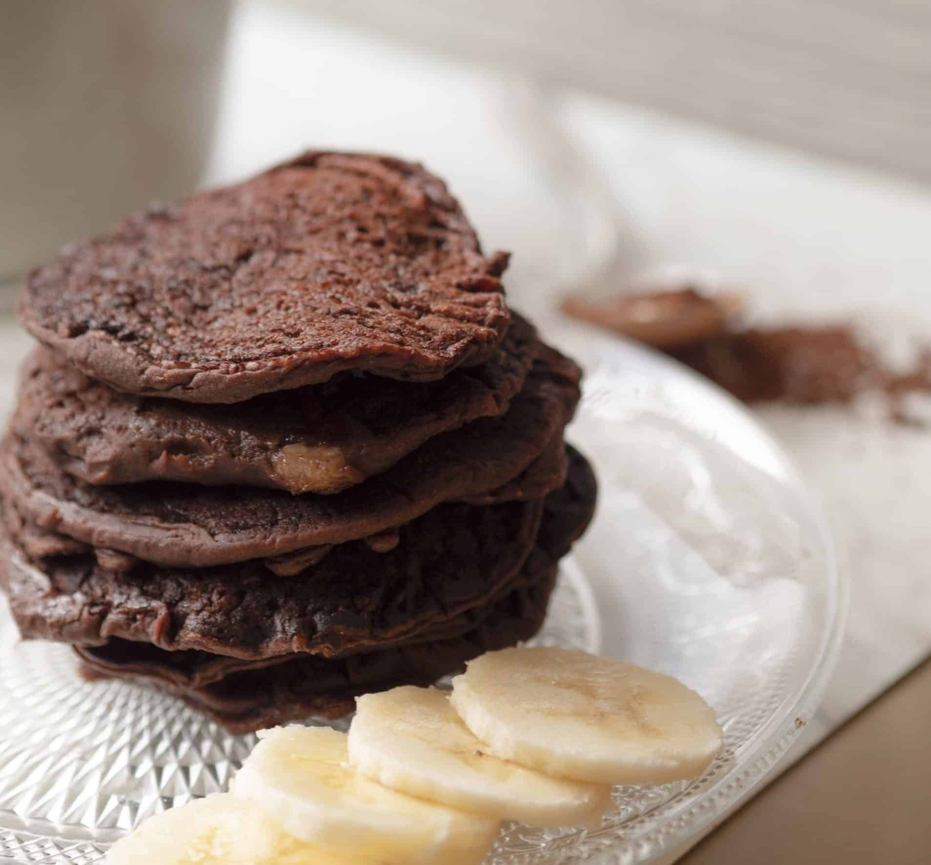 Czekoladowe placuszki śniadaniowe