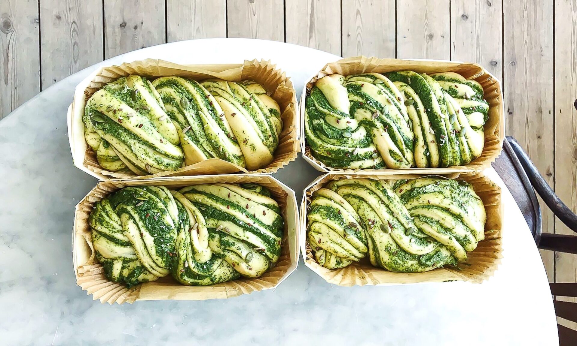 Chlebek z pesto w 45 minut