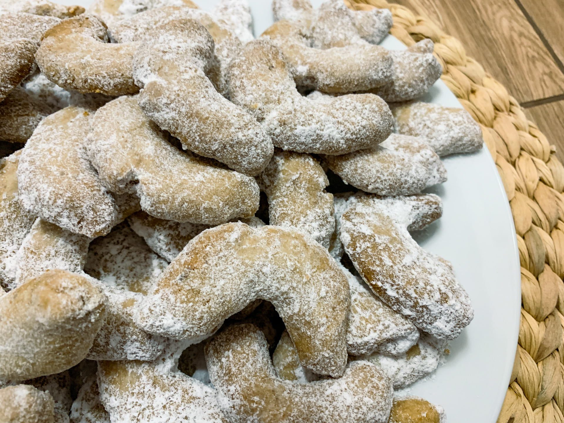 Austriackie ciasteczka bożonarodzeniowe - Vanillenkipferl