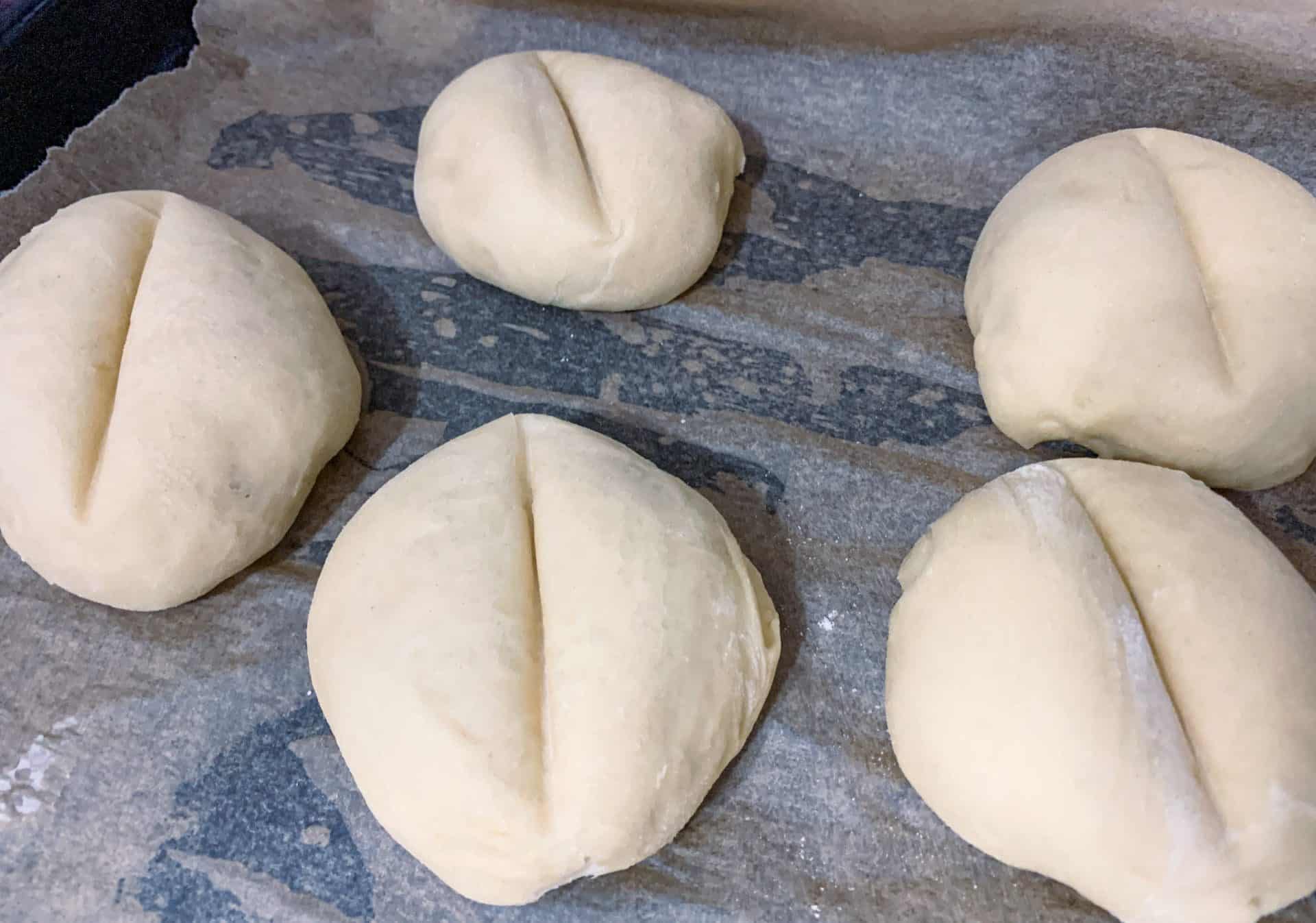 Bułki drożdżowe pszenne