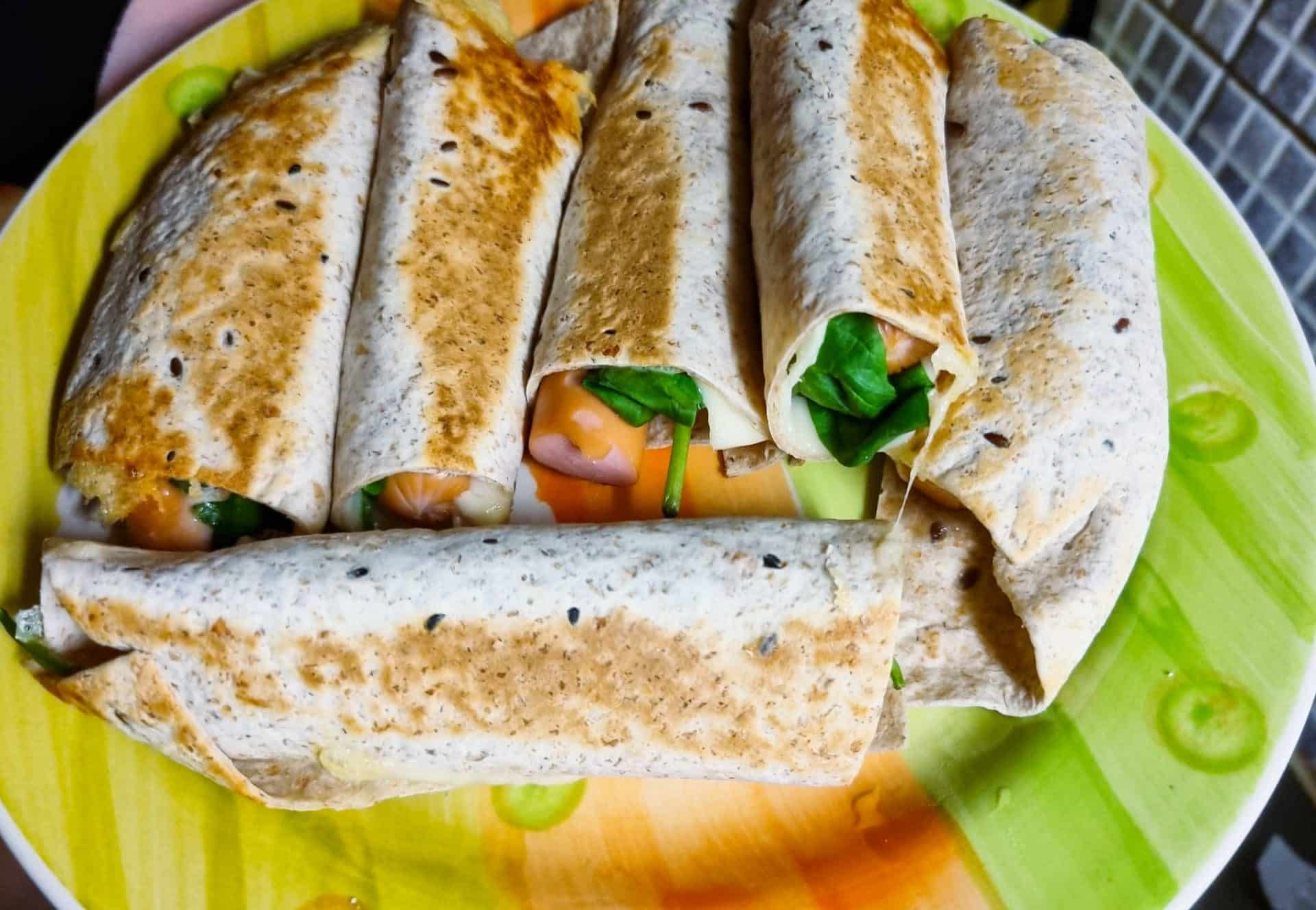 Tortille z parówką