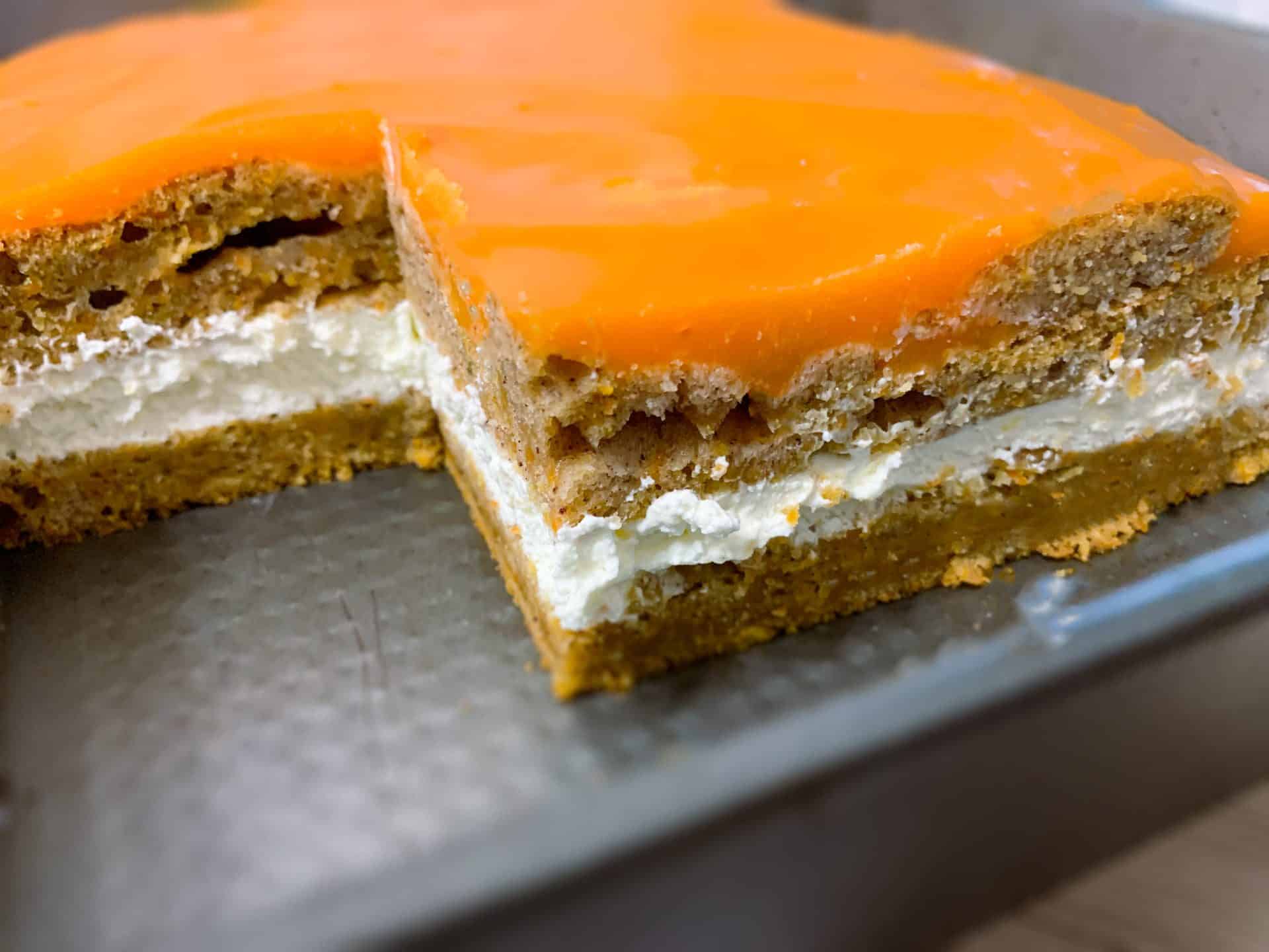 Ciasto marchewkowe z galaretką