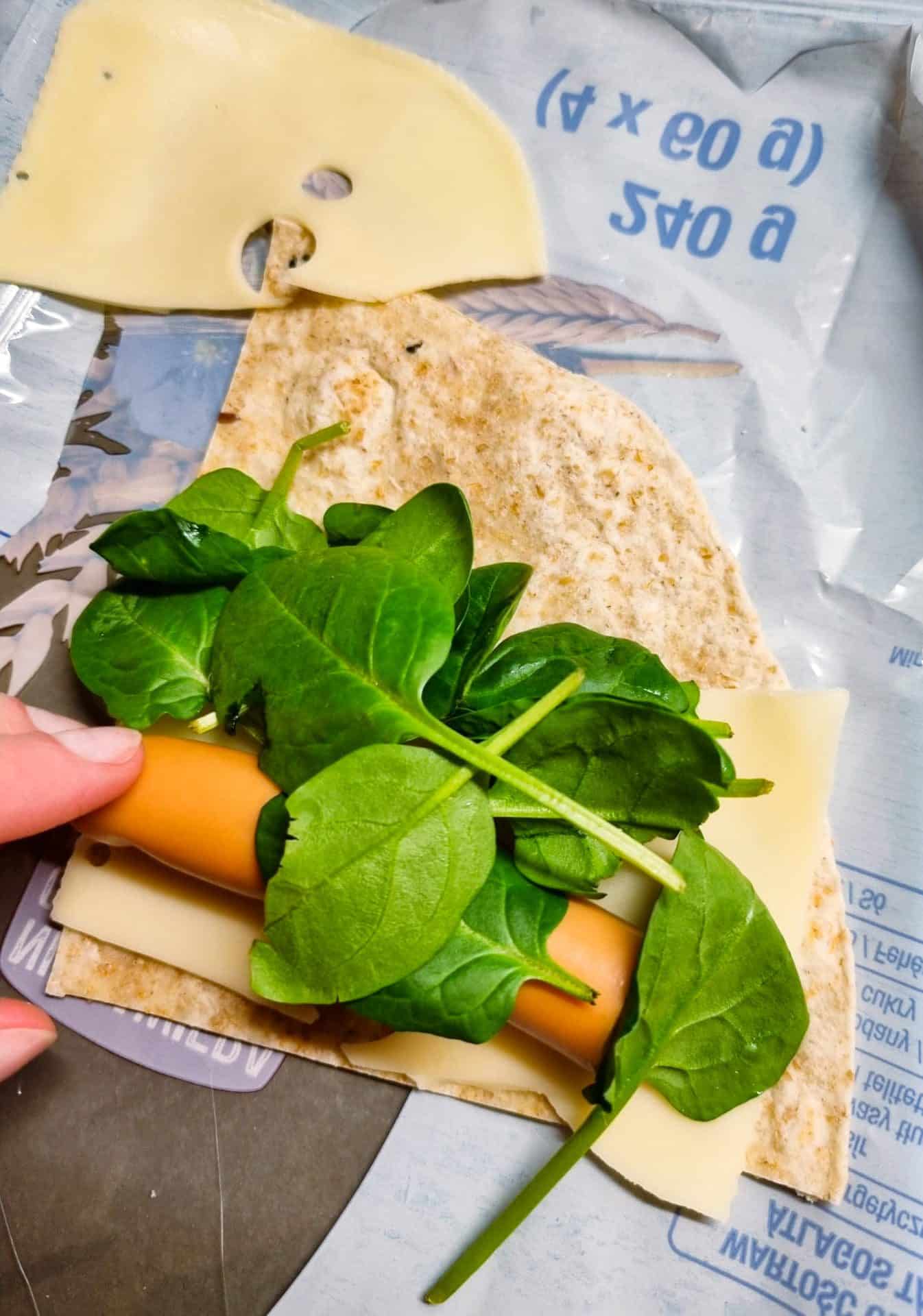 Tortille z parówką