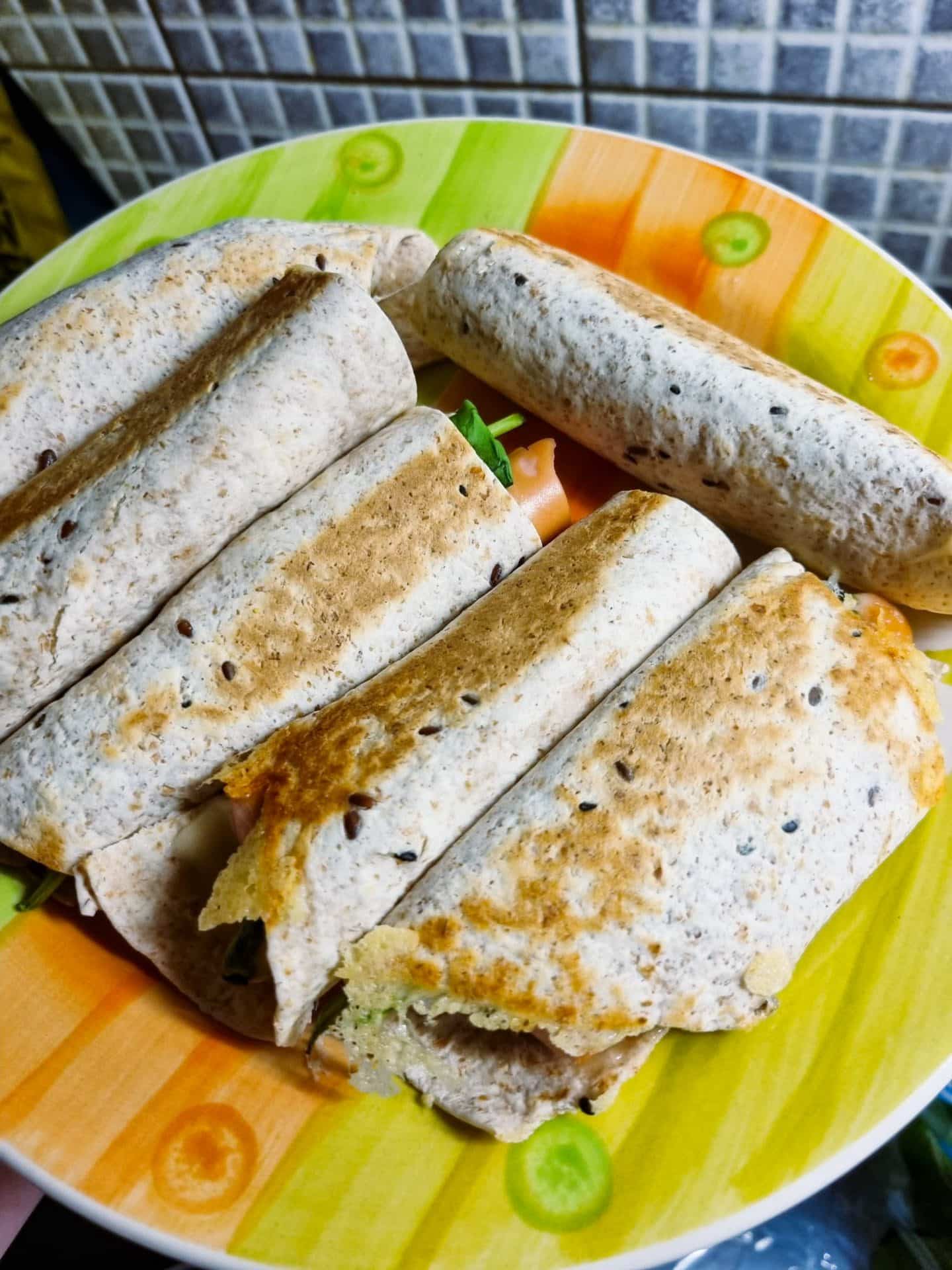 Tortille z parówką