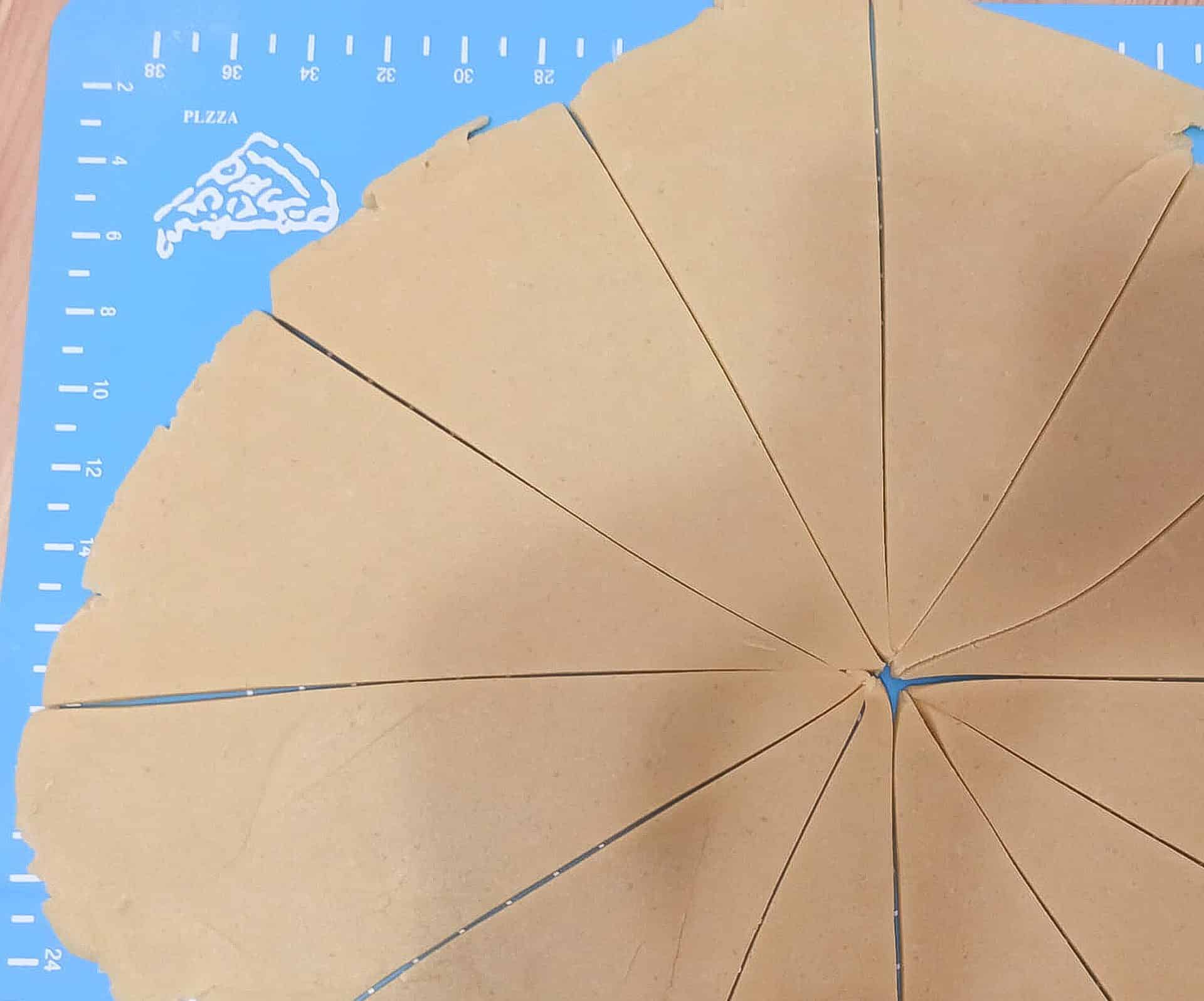 Kruche rogaliki z marmoladą