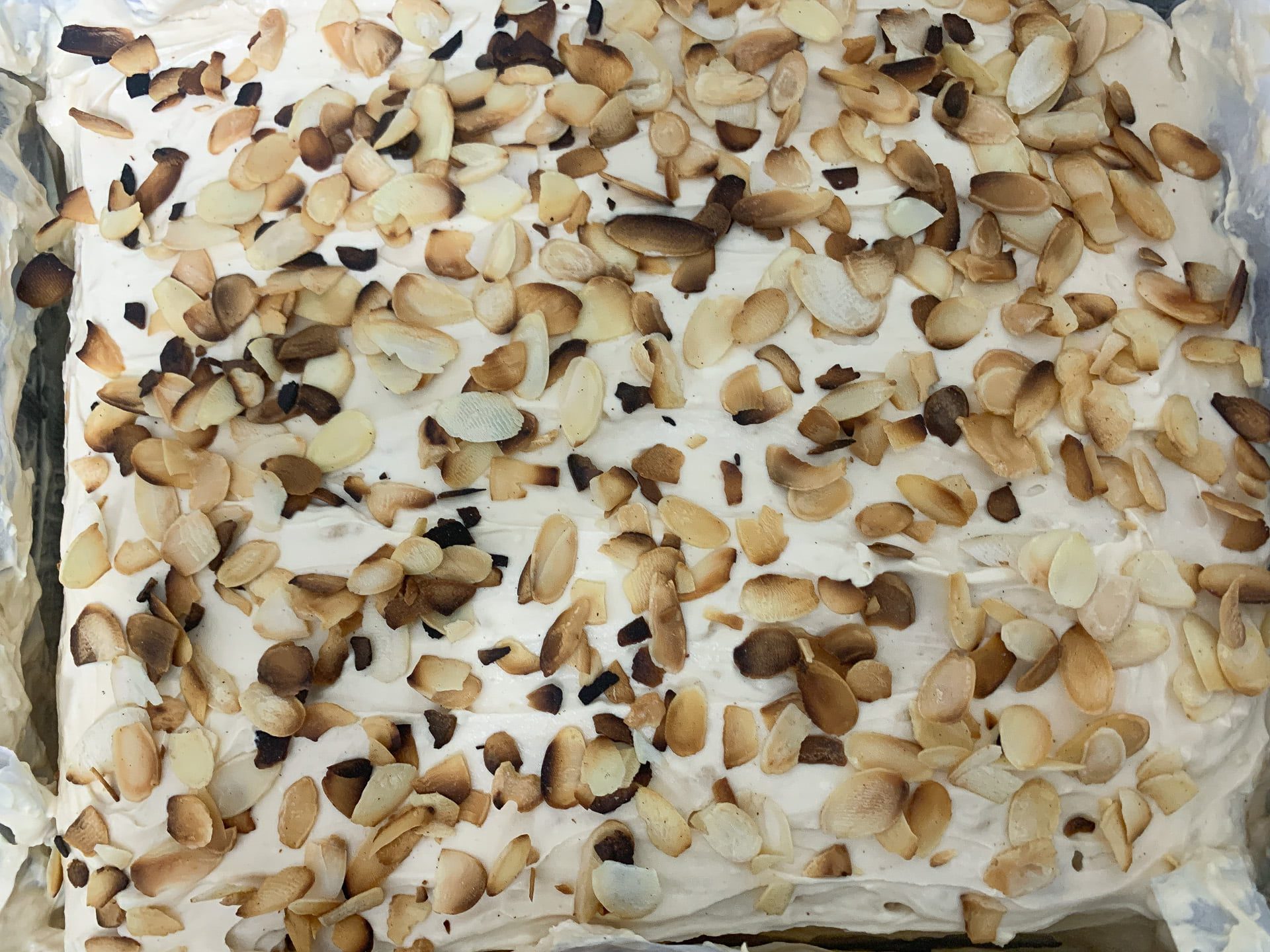 Ciasto z chałwą bez pieczenia