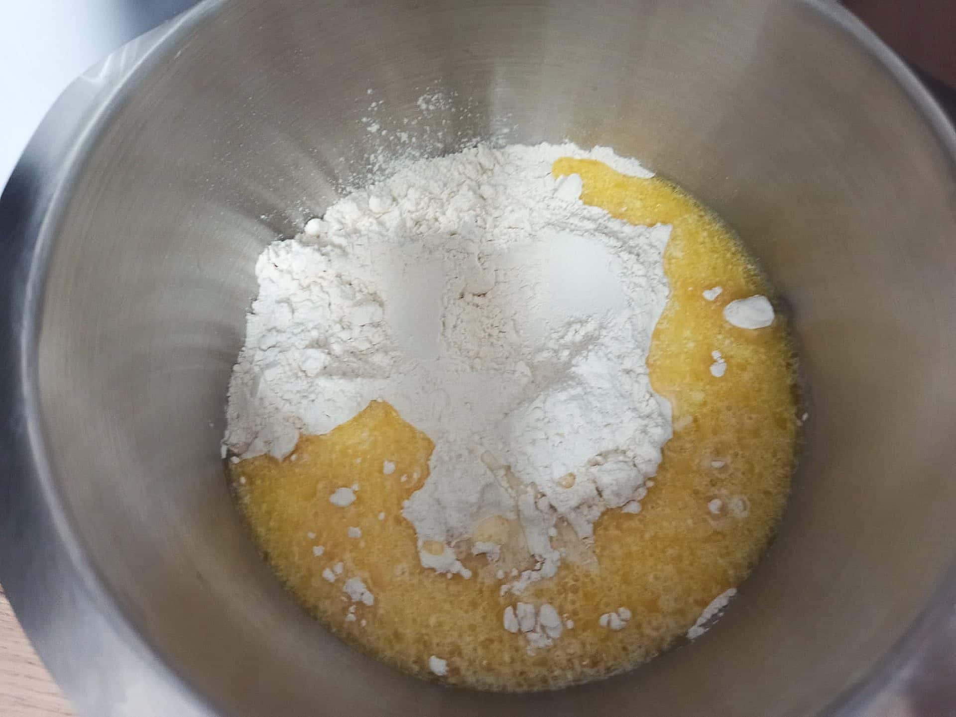 Rogaliki krucho drożdżowe przepis