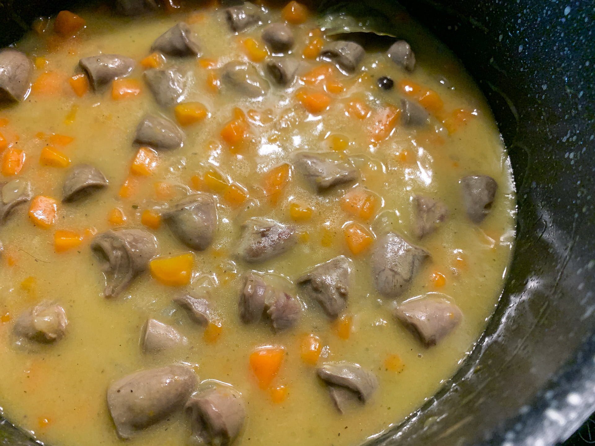 Gulasz z serc drobiowych