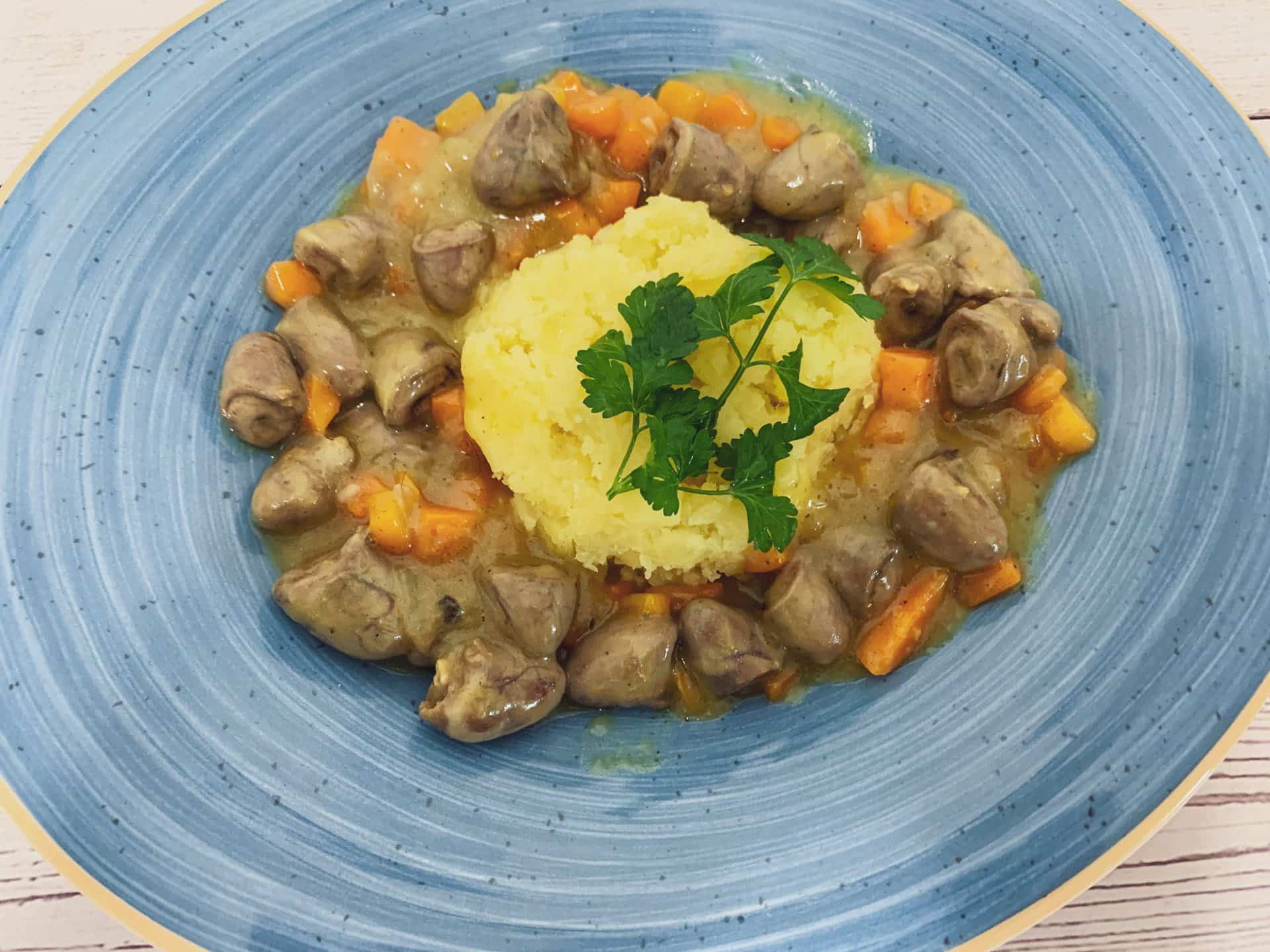 Gulasz z serc drobiowych