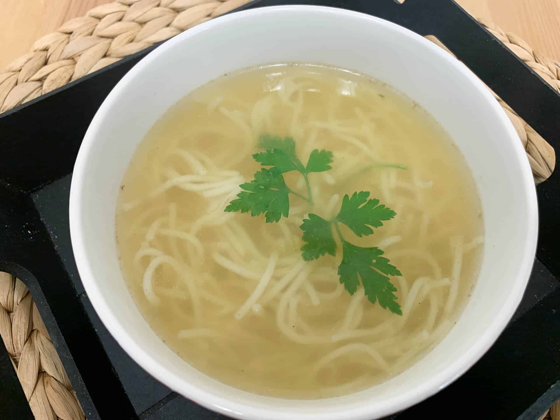 Catering dietetyczny: dlaczego warto skorzystać z niego w dzisiejszych czasach?