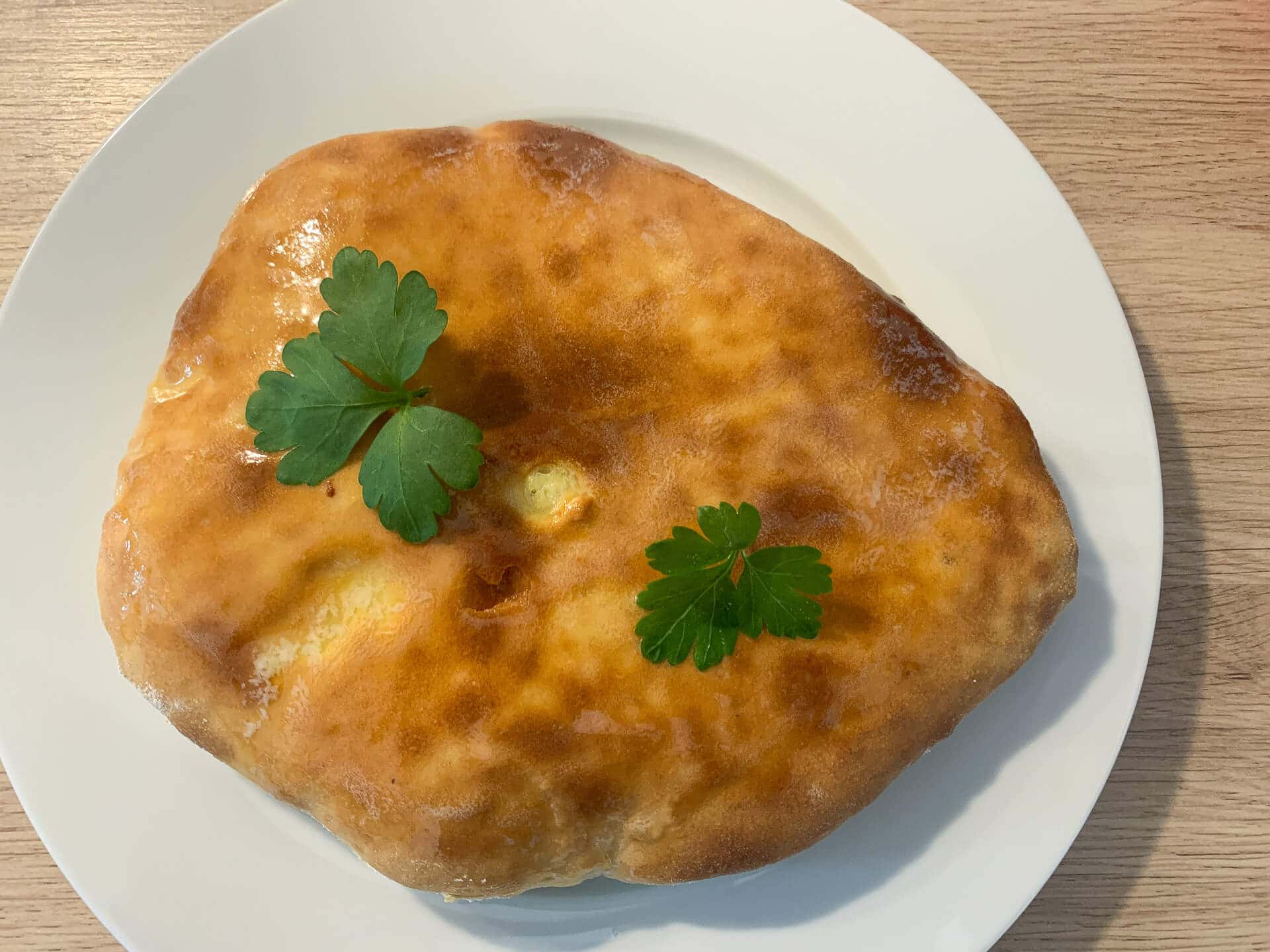 Chaczapuri Imeruli: Tradycyjne gruzińskie danie 7 Chaczapuri Imeruli: Tradycyjne gruzińskie danie