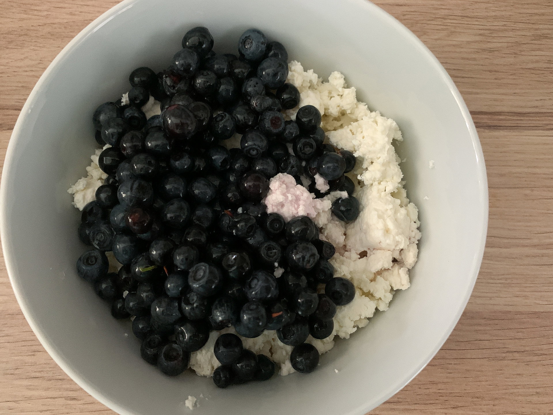 Naleśniki z jagodami