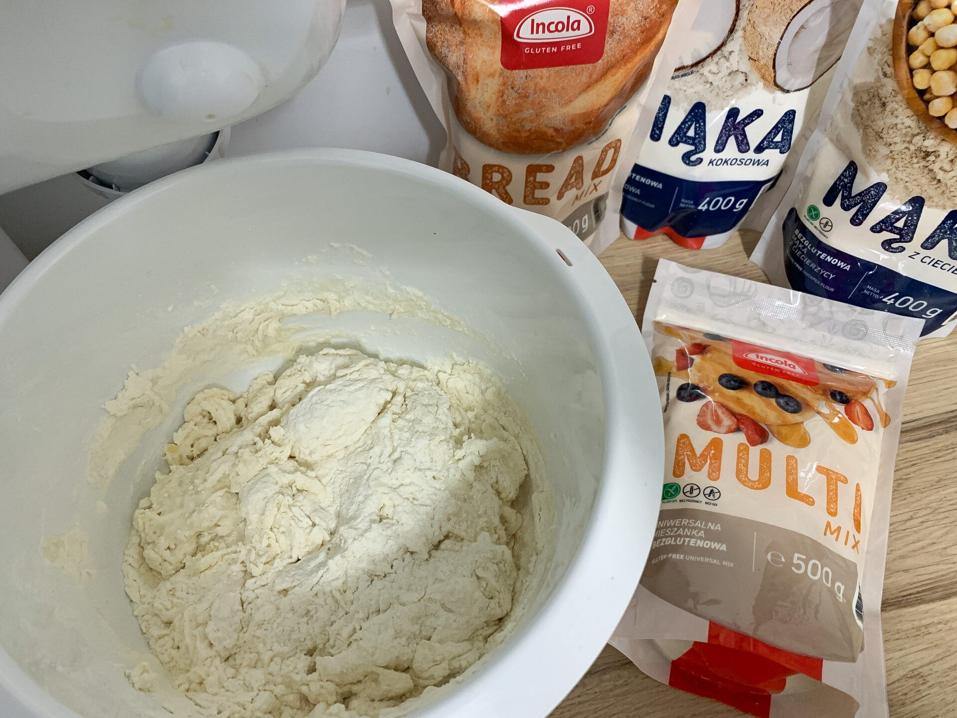 Bożonarodzeniowa pizza w kształcie choinki