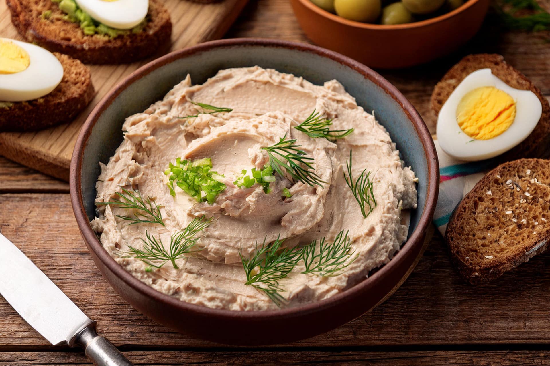 Pasta z tuńczyka i jajek