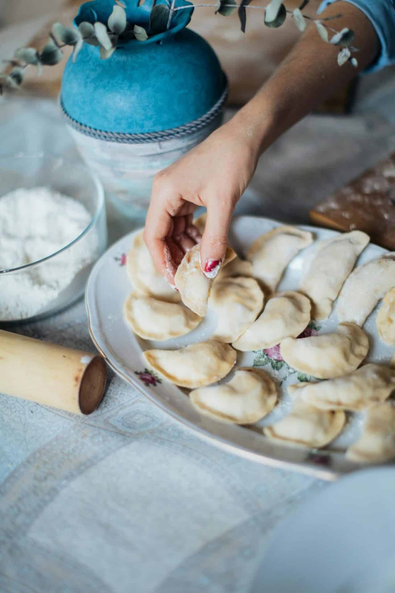 układanie pierogów