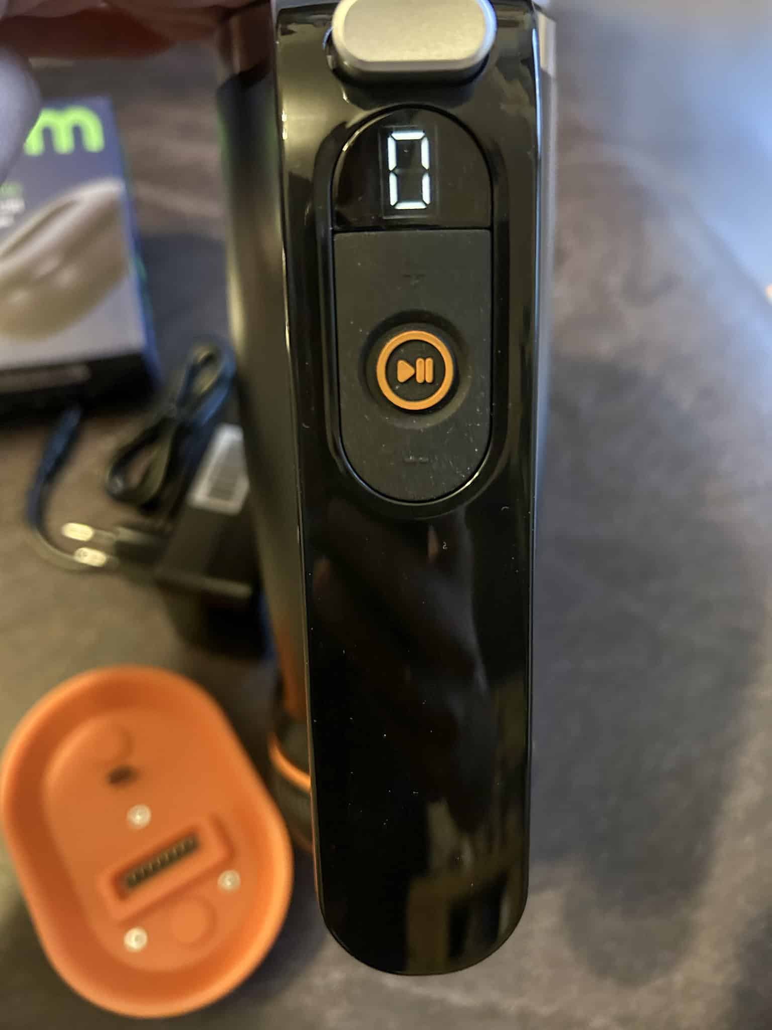 Wyświetlacz LED - Bezprzewodowy mikser ręczny MPM GoFree